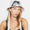 Bucket hat med print