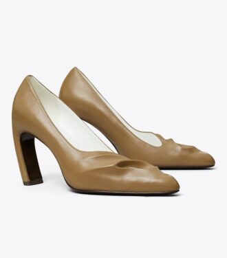 Formede peep-toe-pumps Formede peep-toe-pumps