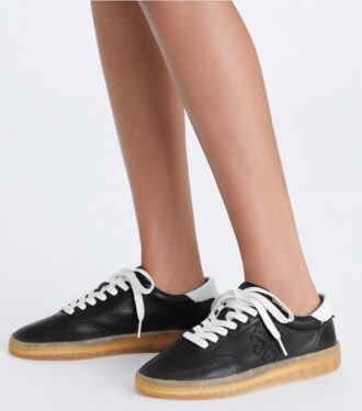 Phoenix Sneaker