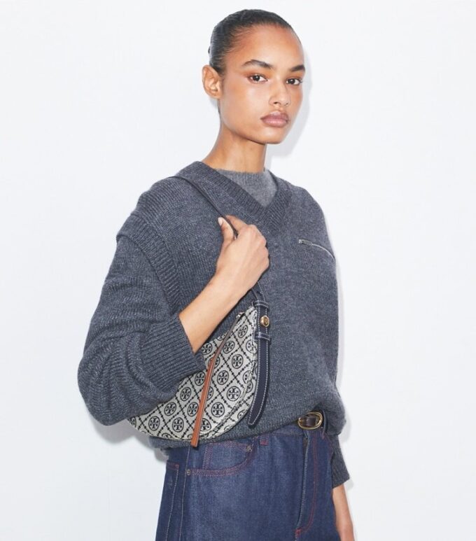 T Monogram Romy Half Moon taske